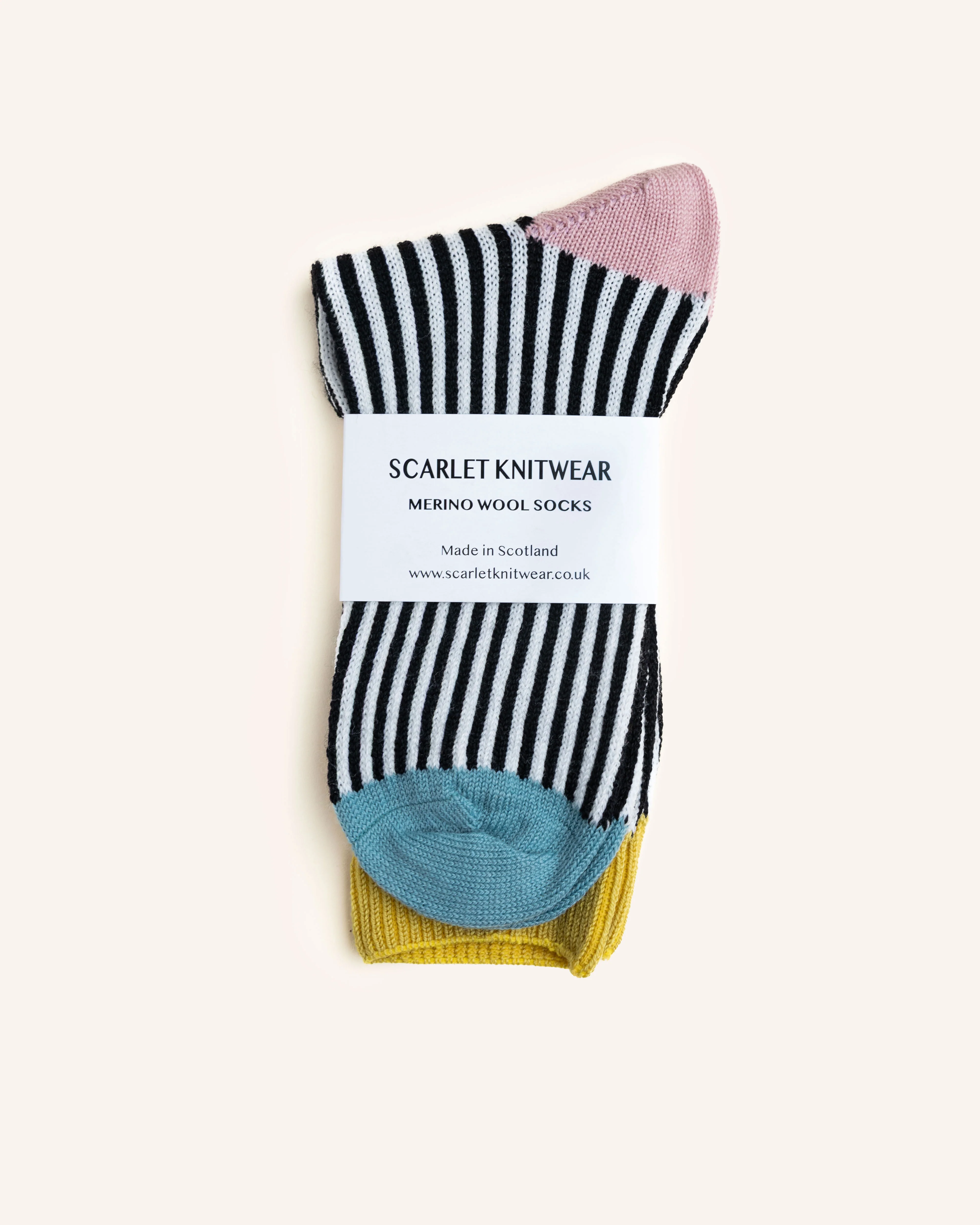 Merino Wool Socks – Black/White 4-7 - Image 2