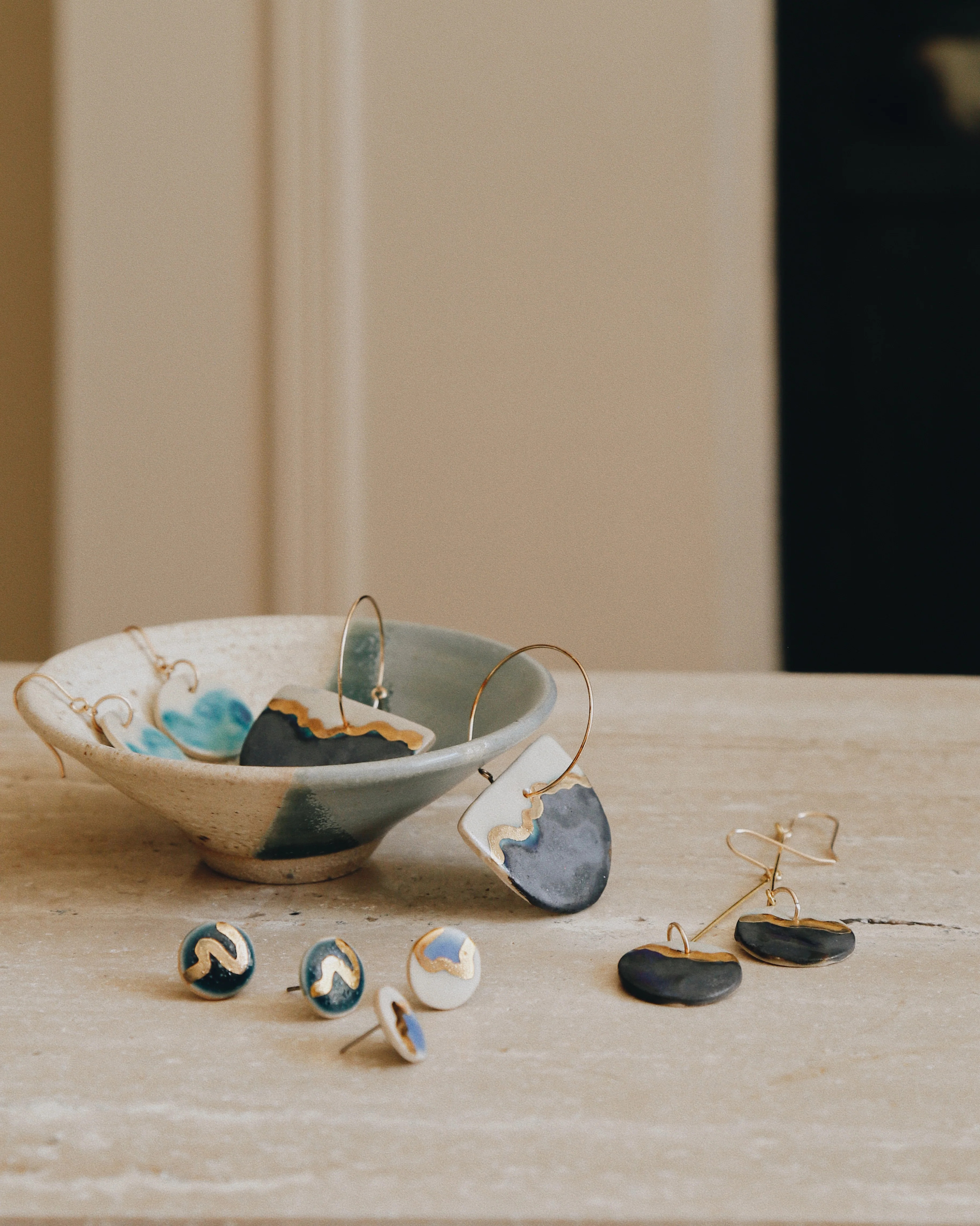 Smokey Long Drop Earrings - Image 3